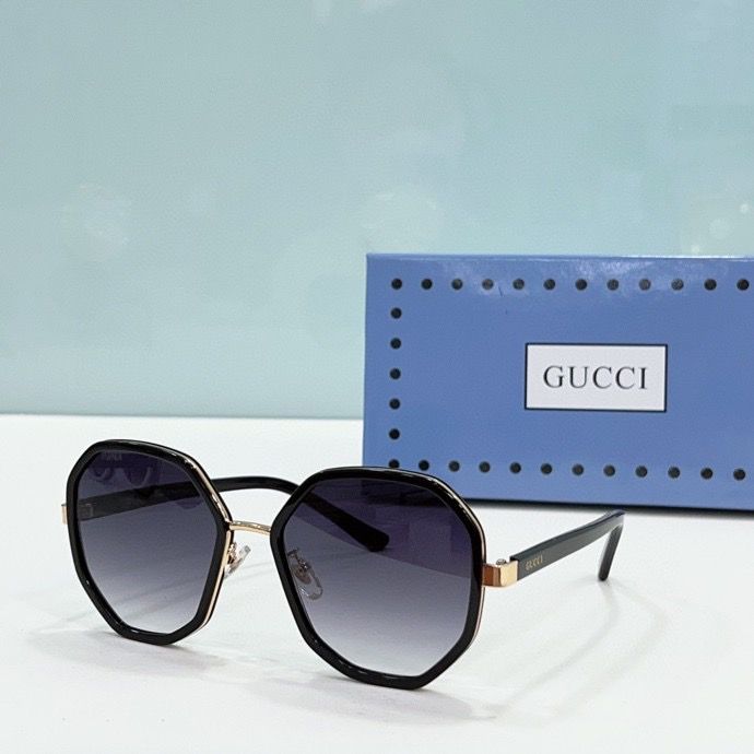 Gucci Sunglass AAA 067